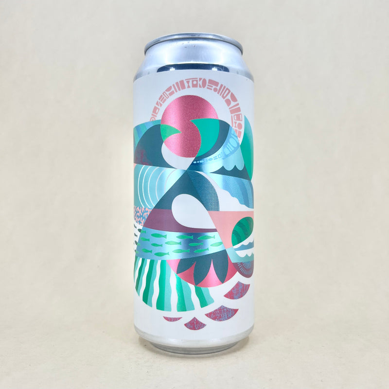 Mountains Walking Sweets Strawberry Blackberry Marshmallow Sour Can 473ml
